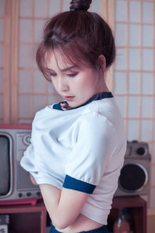年轻的母亲1